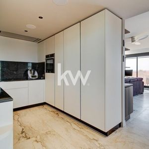 Property in Carre d'Argent