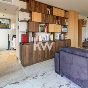 Property in Carre d'Argent