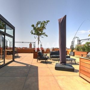 Property in Carre d'Argent