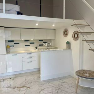 Property in Carre d'Argent