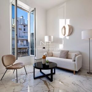 Property in Carre d'Argent