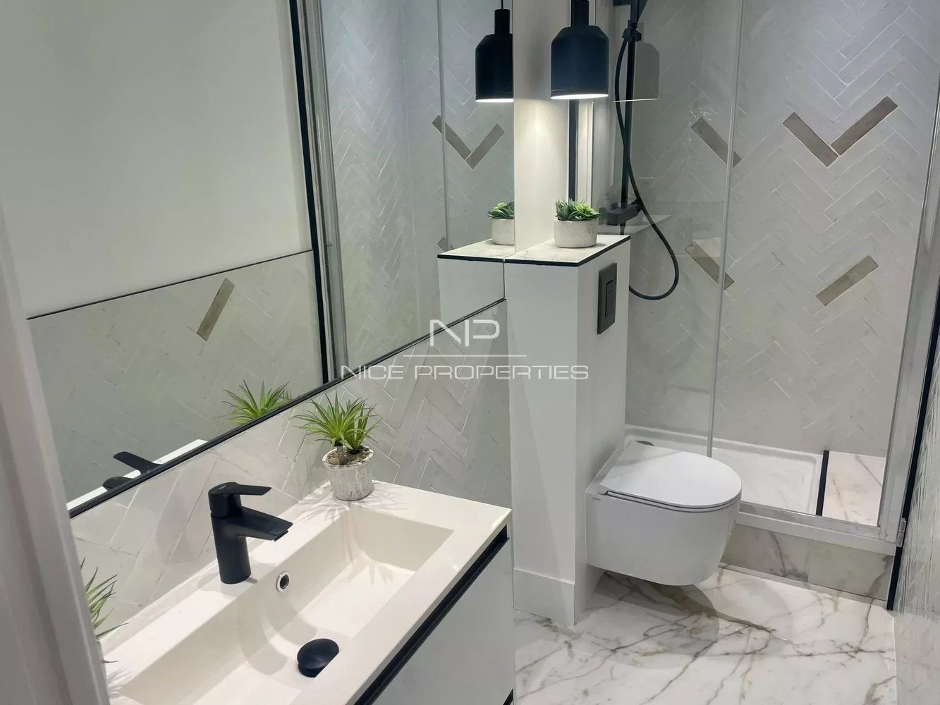 Property photo in Carre d'Argent