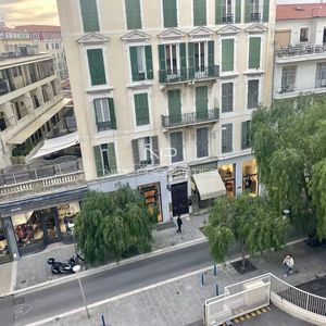 Property in Carre d'Argent