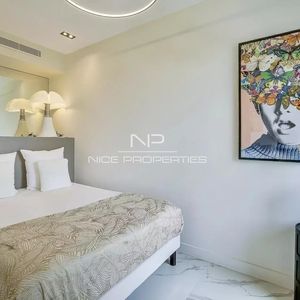 Property in Carre d'Argent