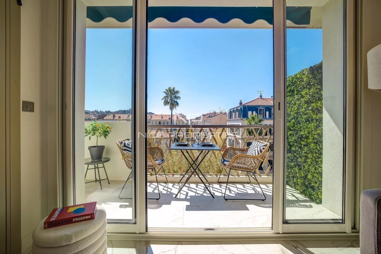 Property photo in Carre d'Argent