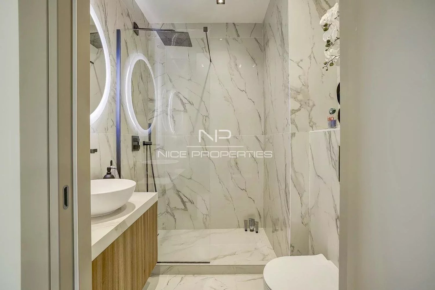 Property photo in Carre d'Argent