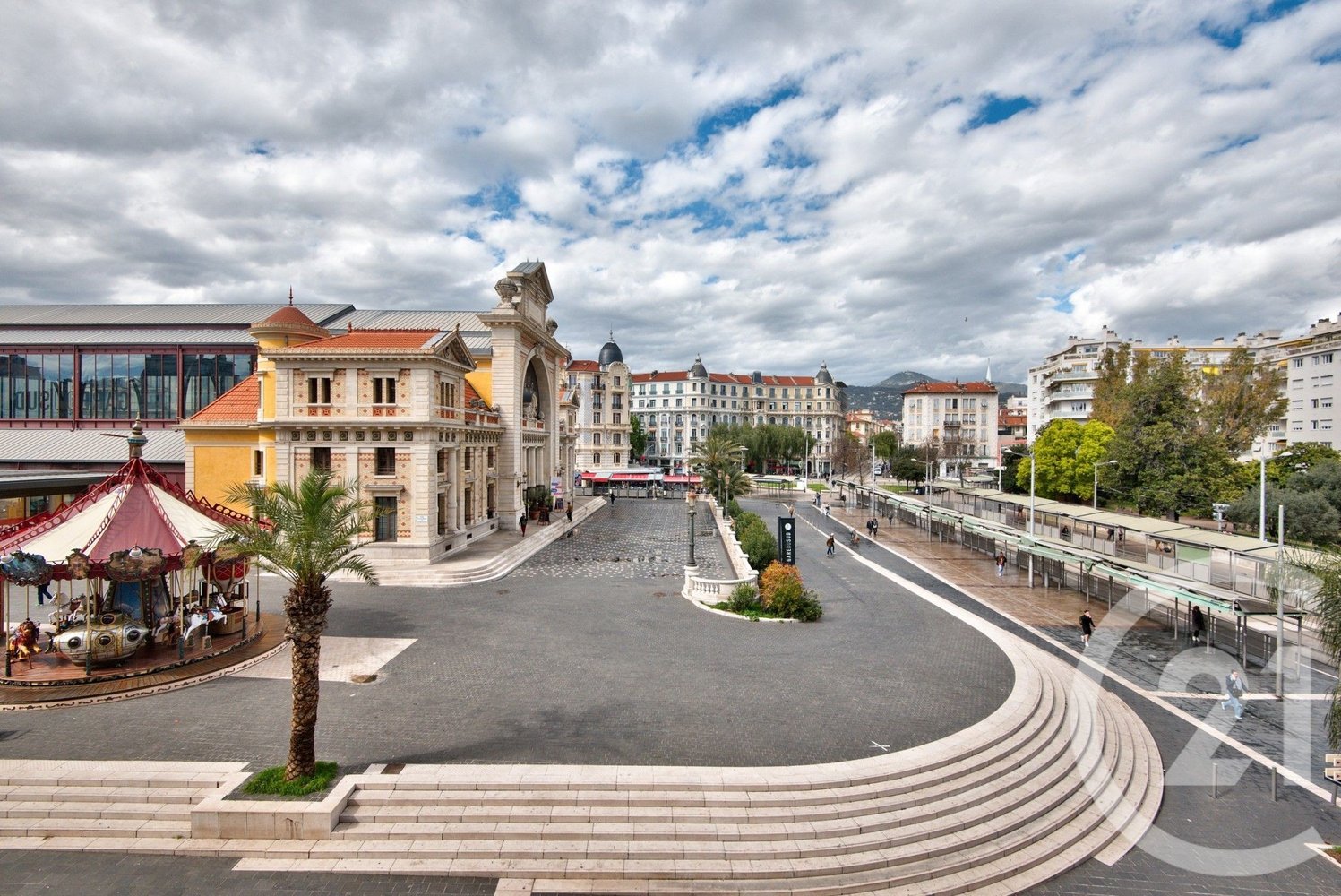 Property photo in Carre d'Argent