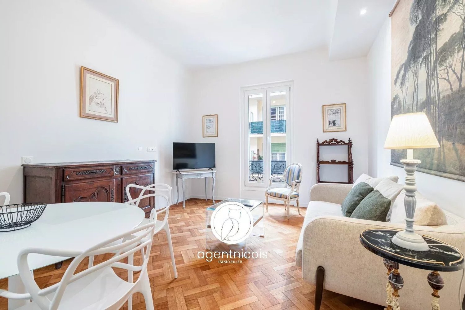 Property photo in Carre d'Argent