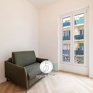 Property in Carre d'Argent