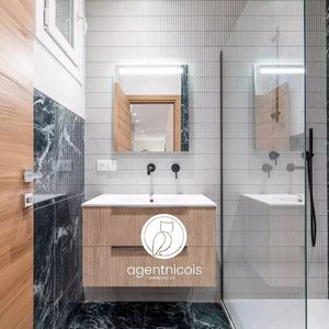 Property in Carre d'Argent