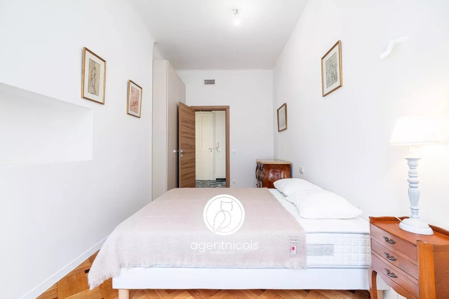 Property photo in Carre d'Argent