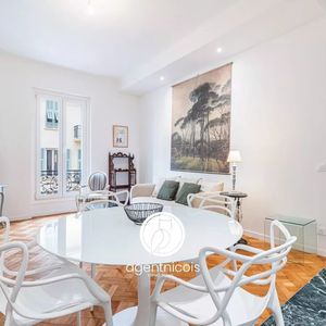 Property in Carre d'Argent