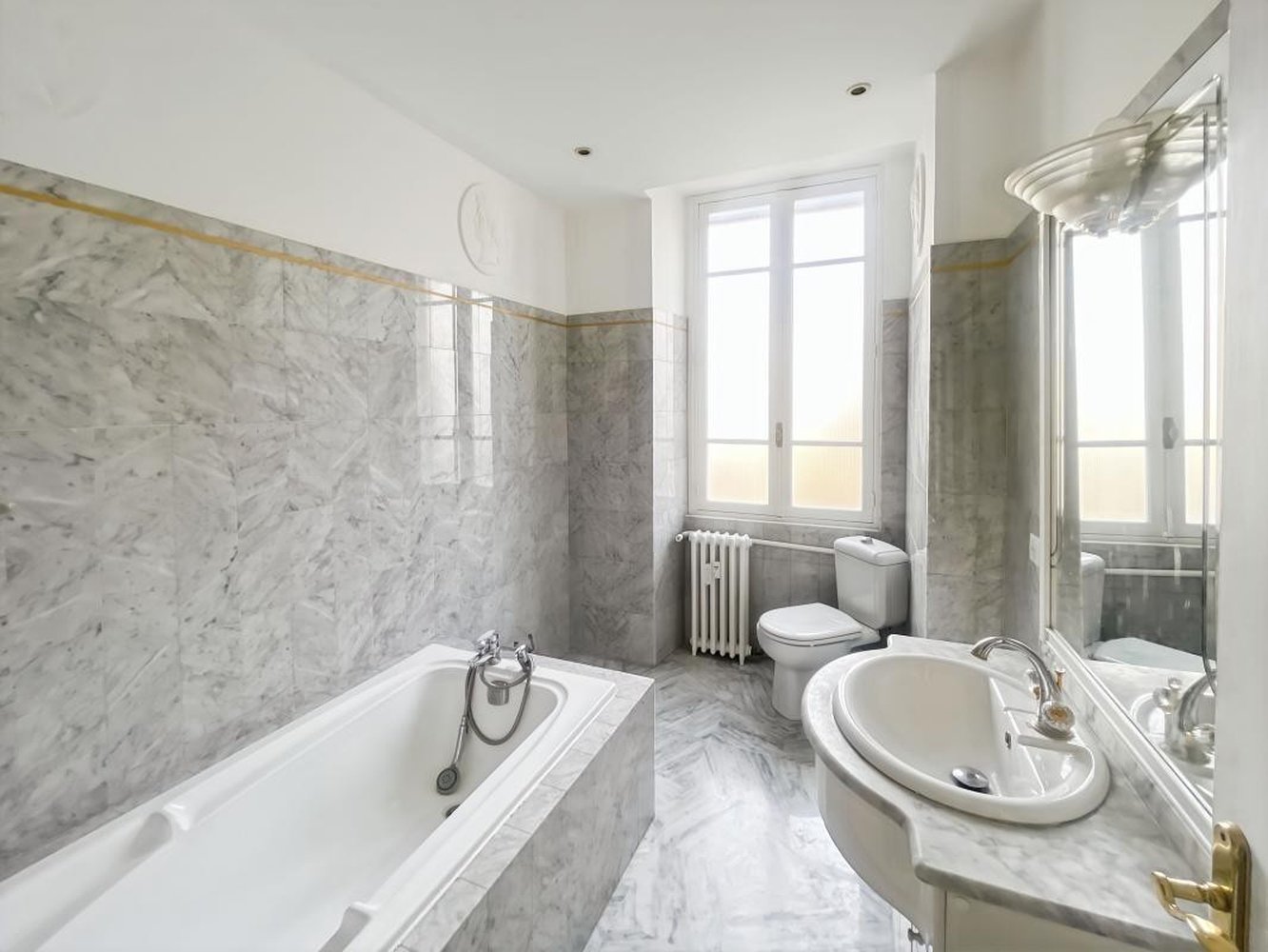 Property photo in Carre d'Argent