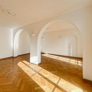 Property in Carre d'Argent