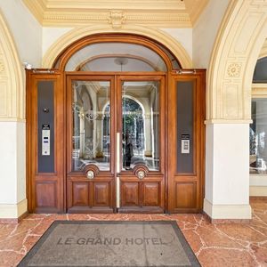 Property in Carre d'Argent