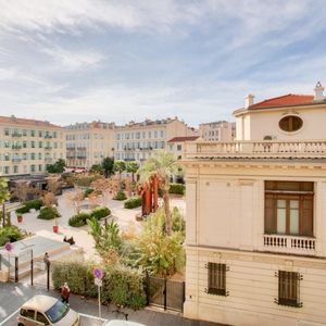 Property in Carre d'Argent