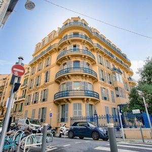 Property in Carre d'Argent