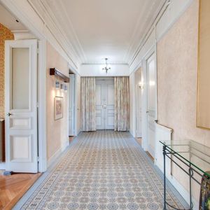 Property in Carre d'Argent