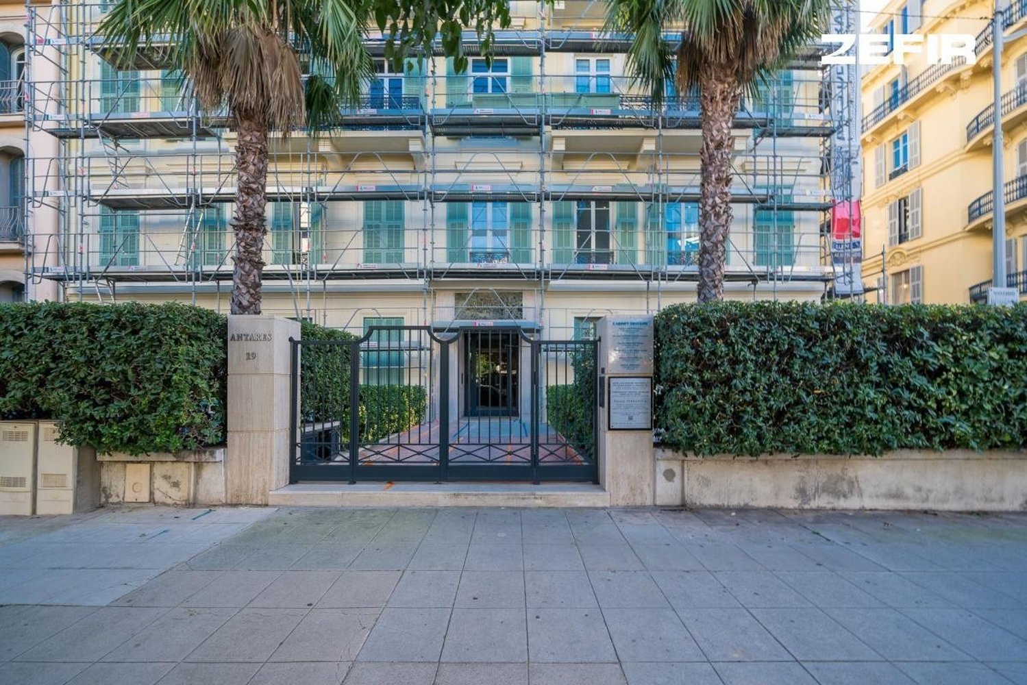 Property photo in Carre d'Argent