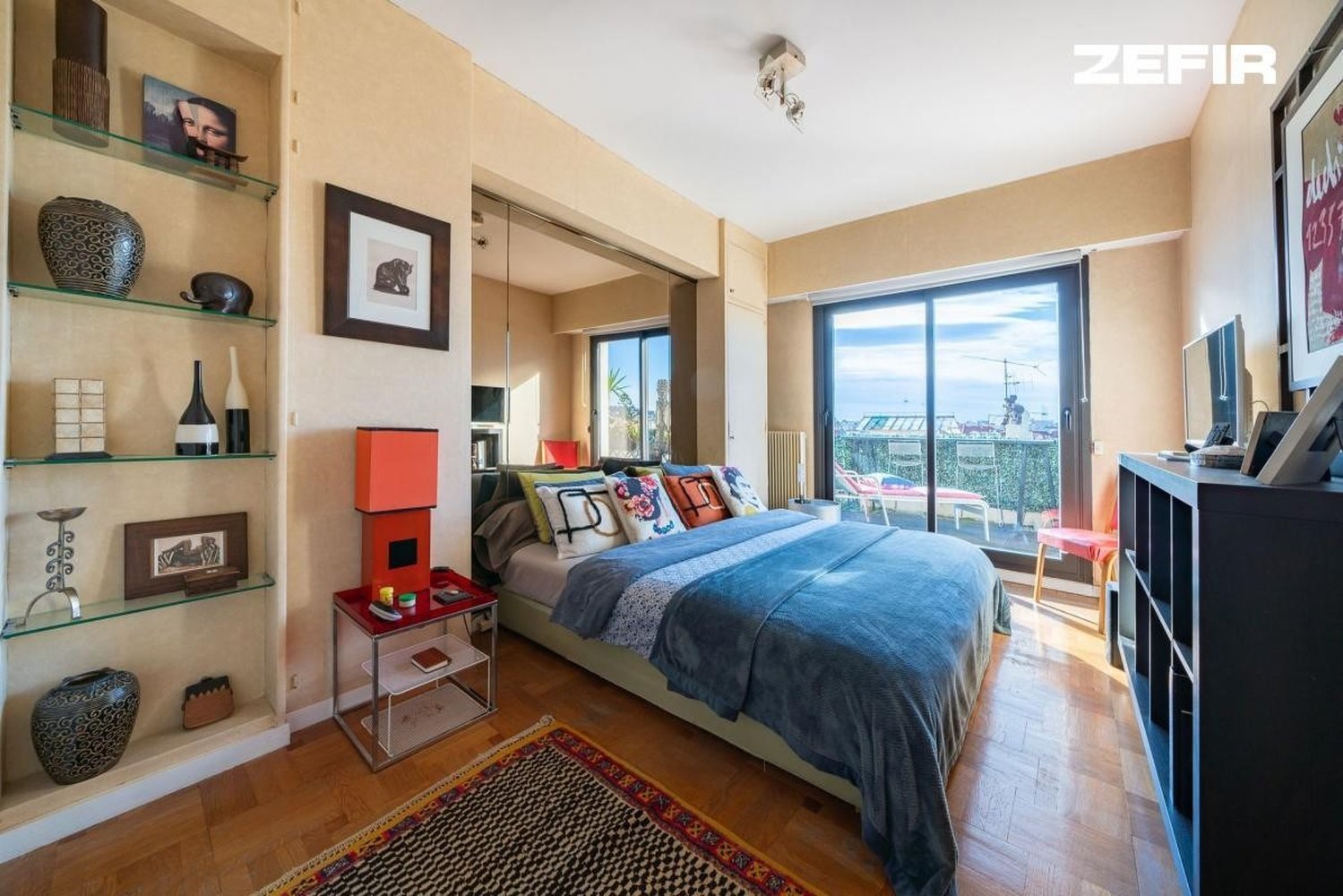 Property photo in Carre d'Argent