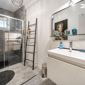 Property in Carre d'Argent