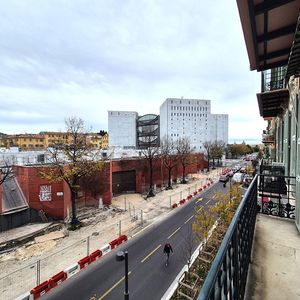 Property in Carre d'Argent