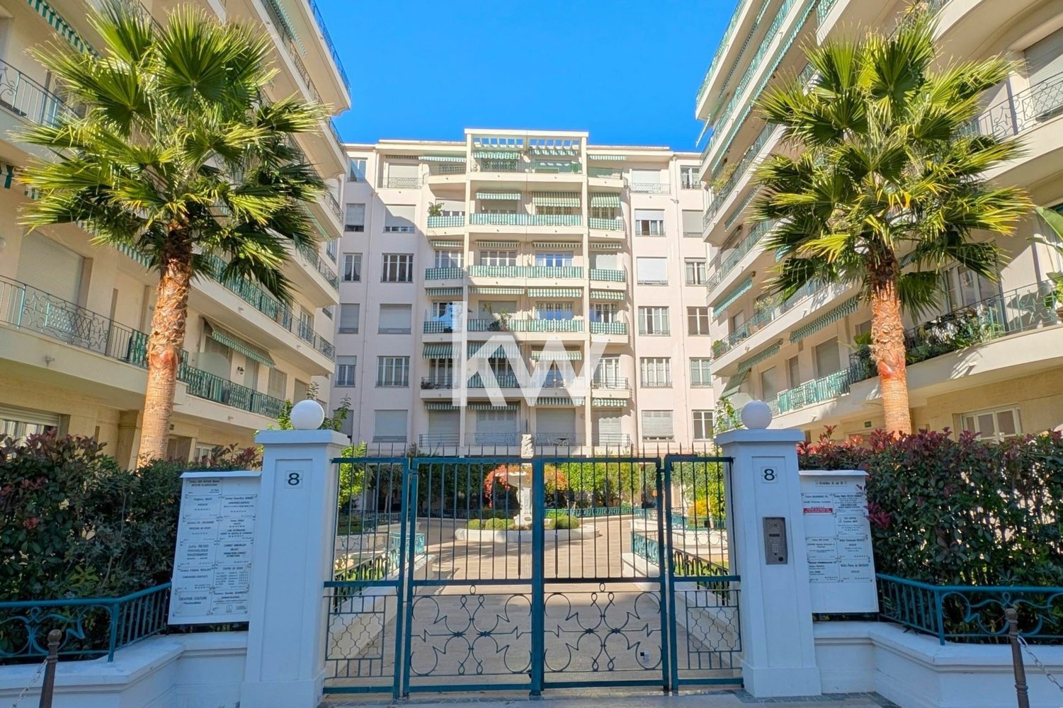 Property photo in Carre d'Argent