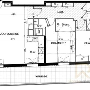 Property in Carre d'Argent