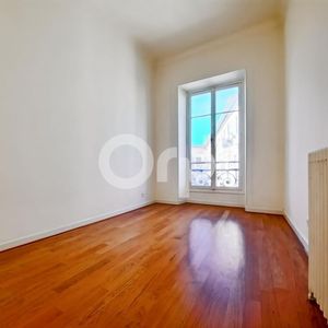 Property in Carre d'Argent