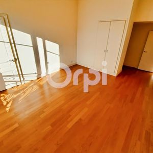 Property in Carre d'Argent