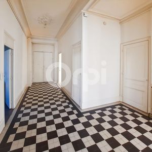 Property in Carre d'Argent