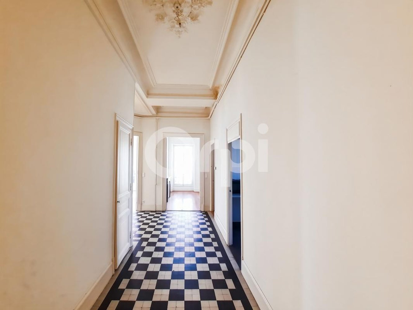 Property photo in Carre d'Argent