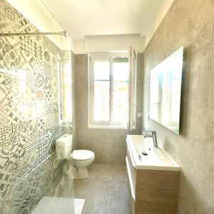 Property in Carre d'Argent