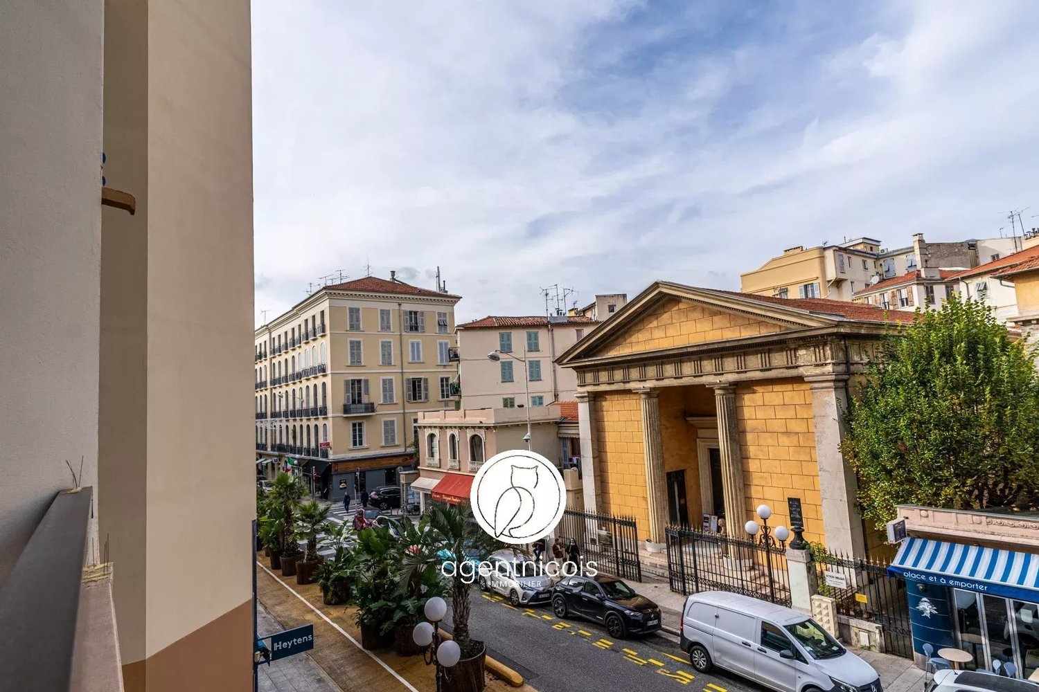 Property photo in Carre d'Argent