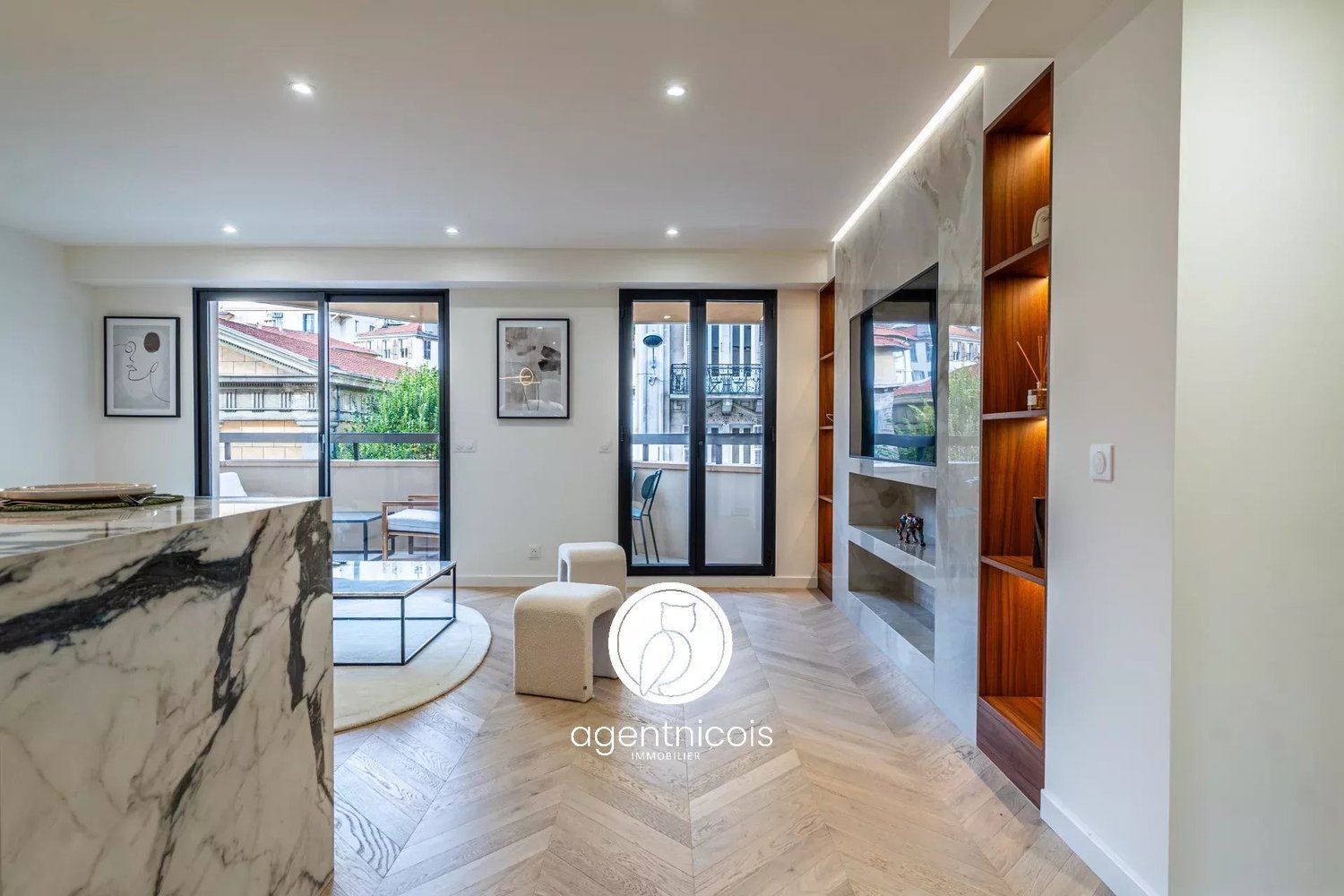 Property photo in Carre d'Argent