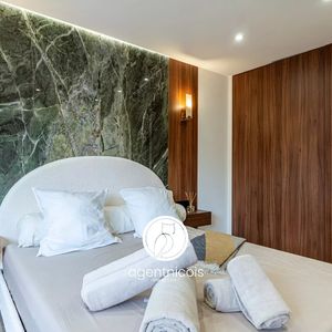 Property in Carre d'Argent