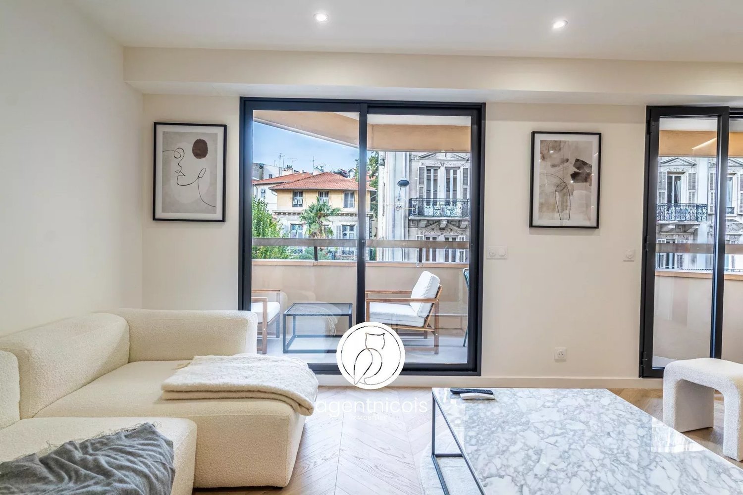 Property photo in Carre d'Argent