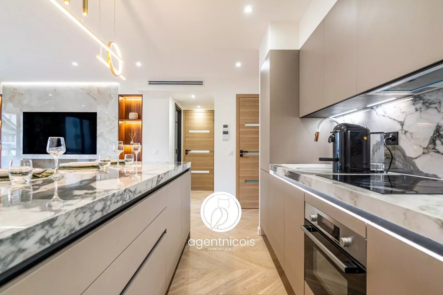 Property photo in Carre d'Argent