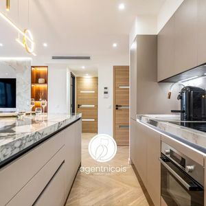 Property in Carre d'Argent