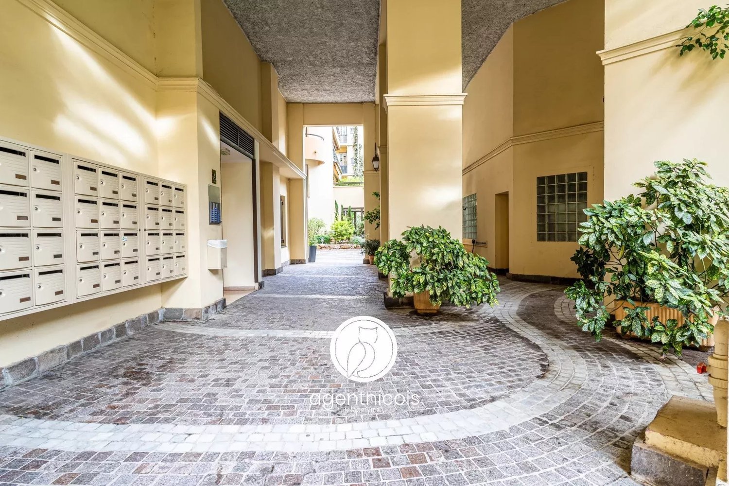 Property photo in Carre d'Argent