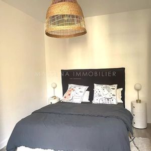 Property in Carre d'Argent