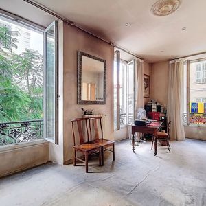 Property in Carre d'Argent