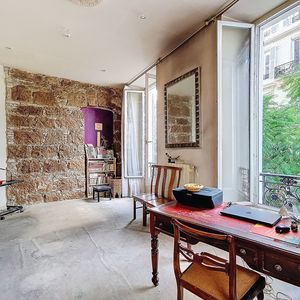 Property in Carre d'Argent