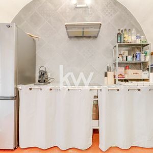 Property in Carre d'Argent