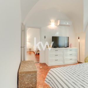 Property in Carre d'Argent