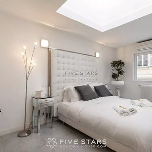 Property in Carre d'Or