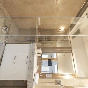 Property in Carre d'Or