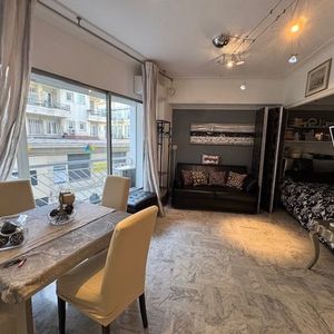 Property in Carre d'Or