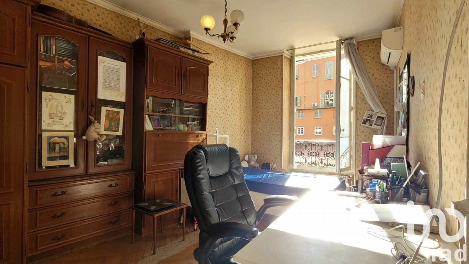 Property photo in Carre d'Or