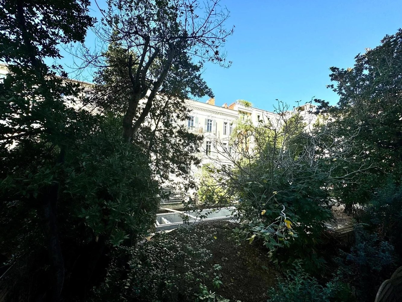 Property photo in Carre d'Or